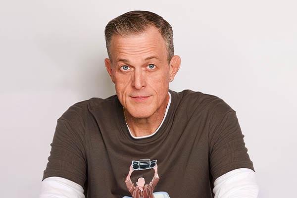 Billy Gardell photo