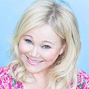 Caroline Rhea